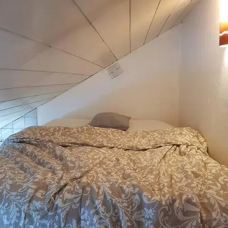 Petit La Madeleine Nantes