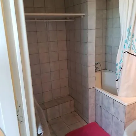 Petit La Madeleine ナント